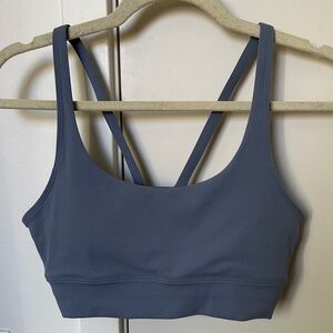 Vuori Yosemite Sports Bra, color Dusky Blue/Purple, size S (small)